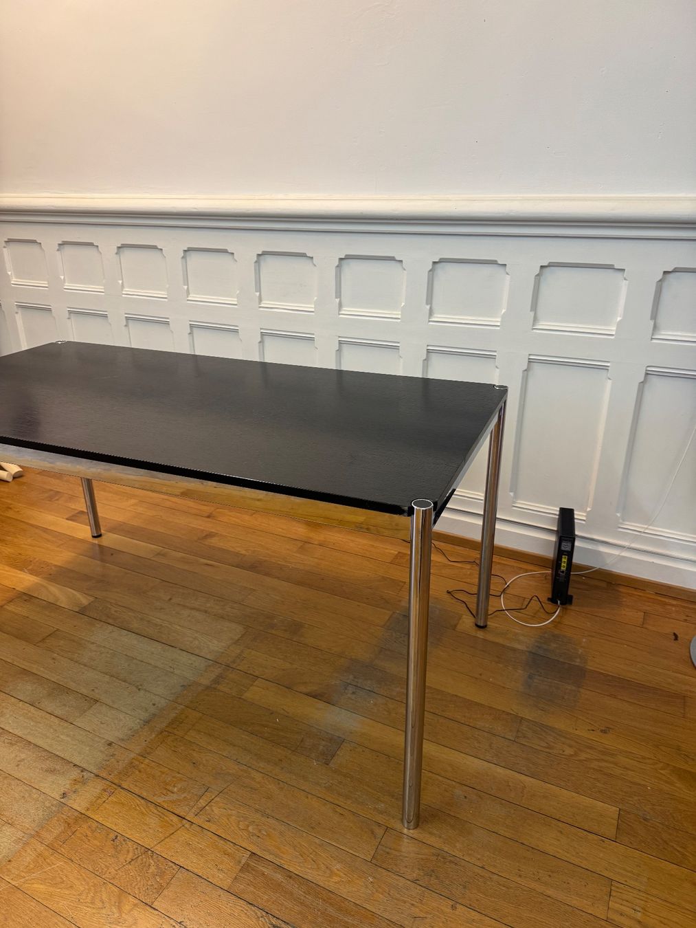 USM Tische: Table USM 150 x 75 cm noir – Gebraucht aus Lausanne von sil_x79f 4
