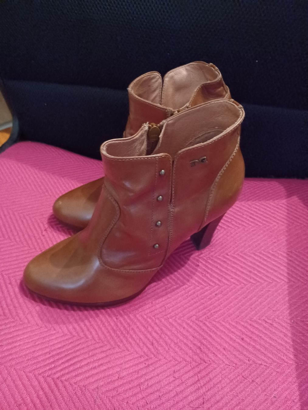 Scarpe da donna: chaussures NeroGiardini – Usato da Soyhières venduto da 5jm_5czl 1