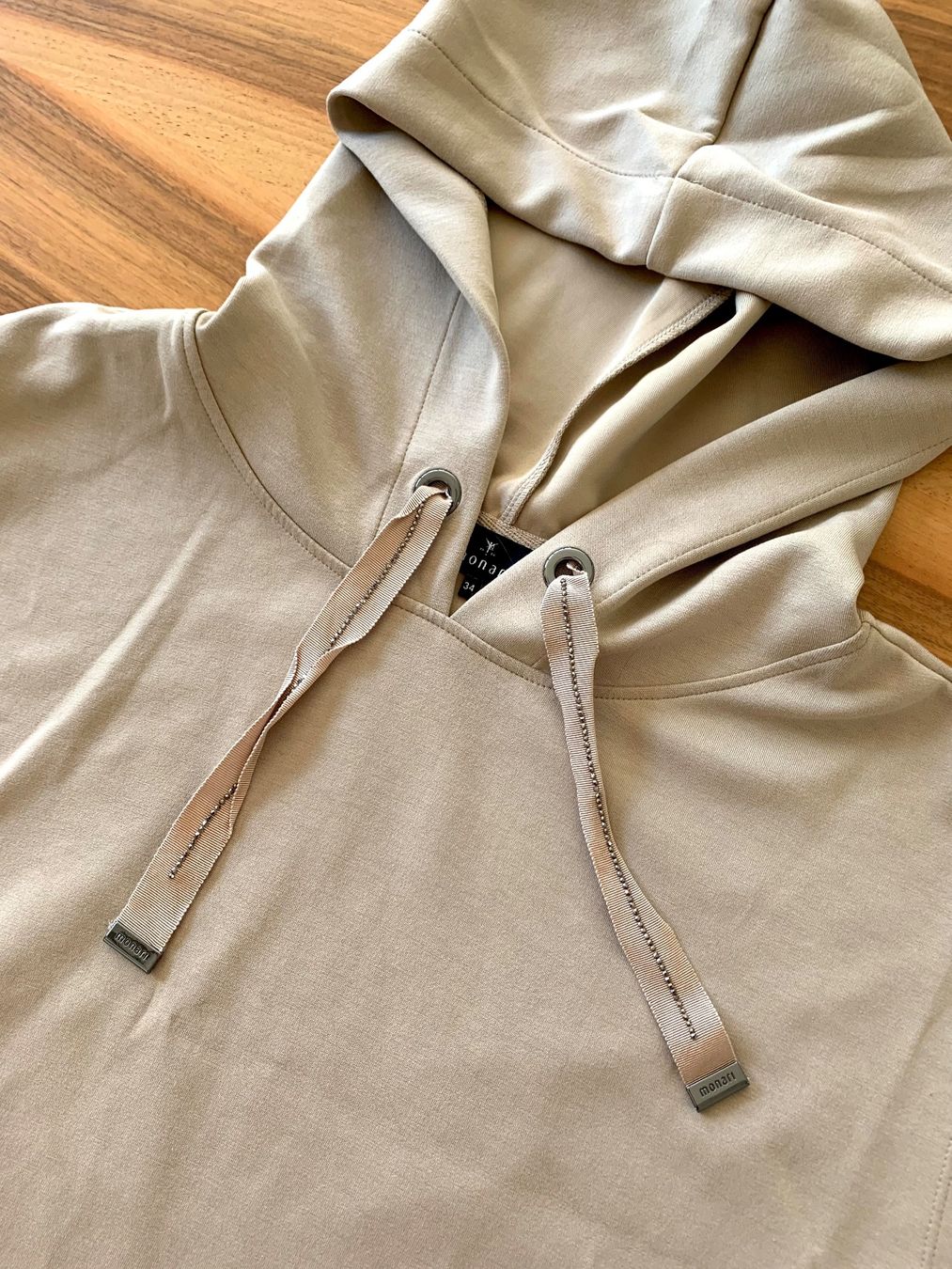 Monari Maglioni & Felpe: MONARI edler beige Kapuzen Pullunder Oversize Grösse 34 – Nuovo (secondo la descrizione) da Meiringen venduto da magnooliaa 2