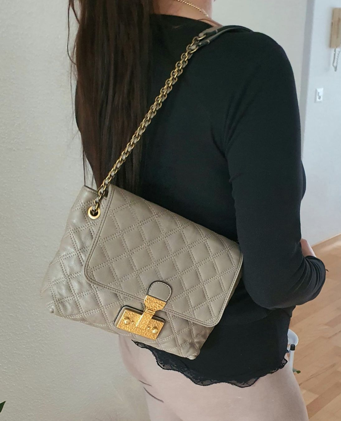 Marc Jacobs Borse da donna: Marc Jacobs Schultertasche Soft Leder Taupe – Usato da Niederteufen venduto da Mira_72 6