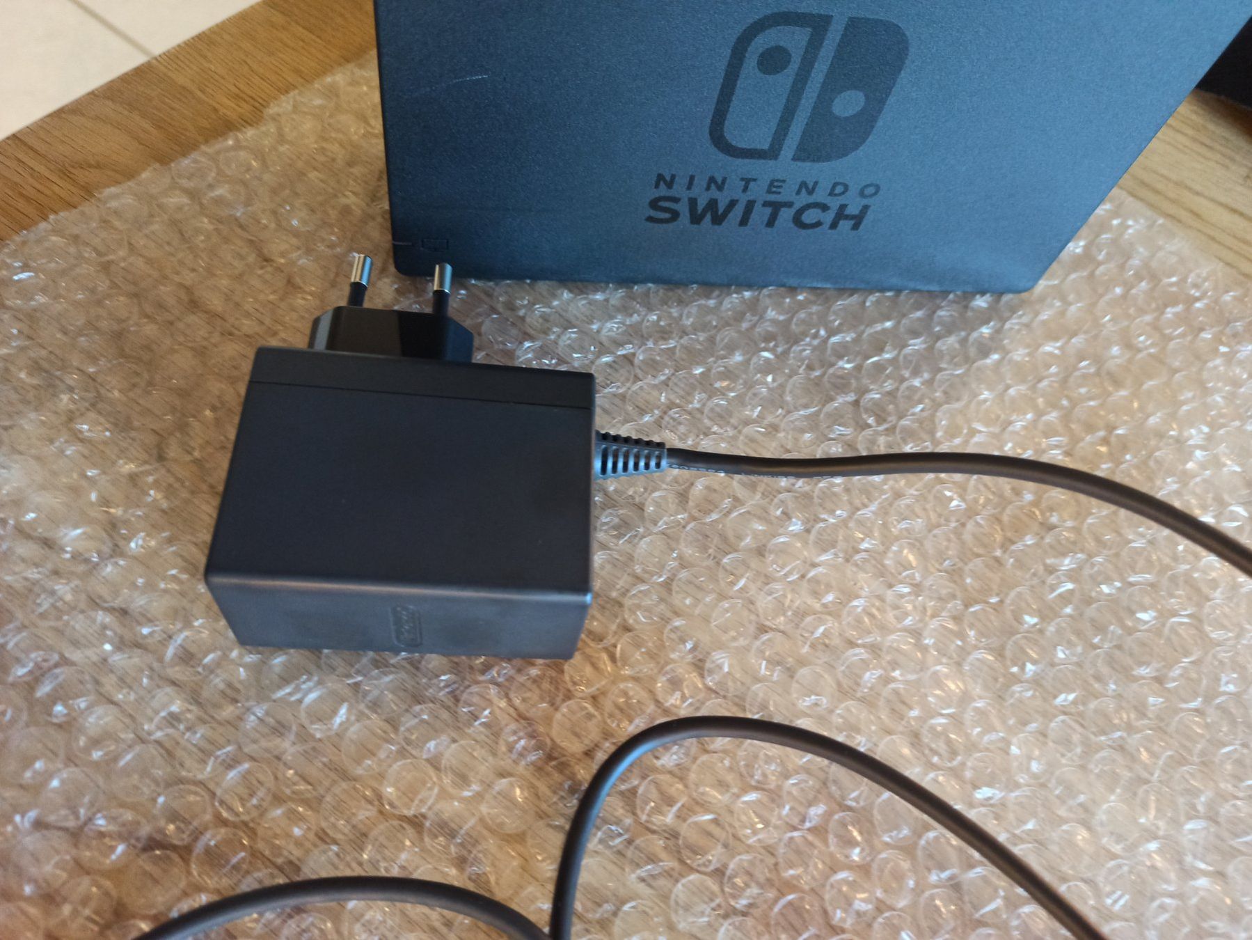 Docking station: Original Nintendo Switch TV-Dockingstation mit Netzteil NSW – Usato da Oberweningen venduto da mar_87mx 5