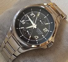Casio Edifice WR 100m Quartz elegante Herrenuhr