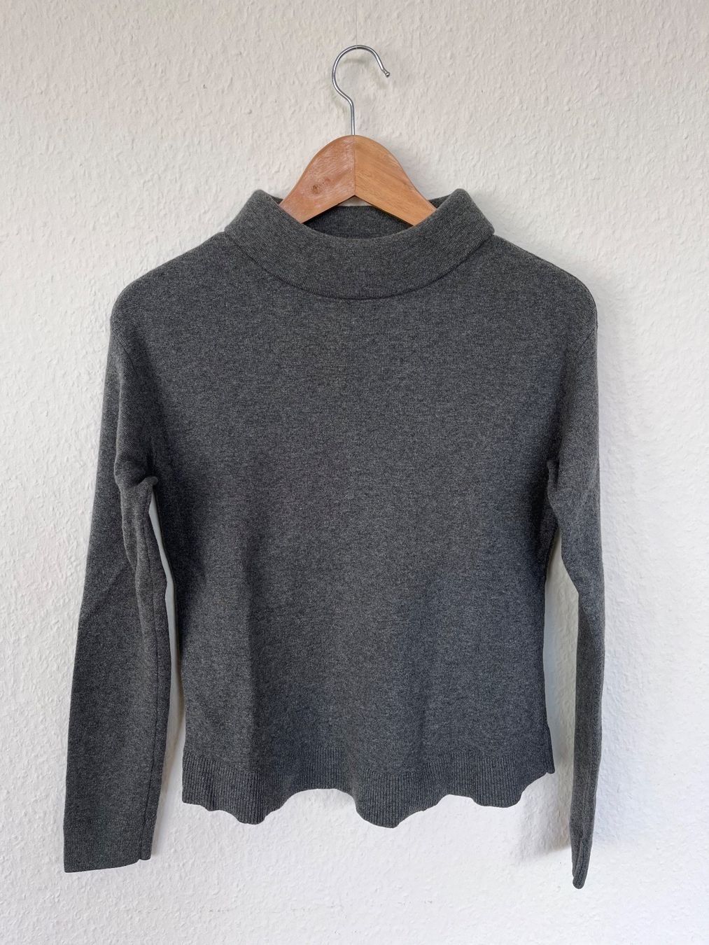 Other Stories Pulls & Sweat-shirts: & OTHER STORIES Pullover Coton & Laine Gris Col semi-rigide – D'occasion à St-Aubin FR par Tiweety