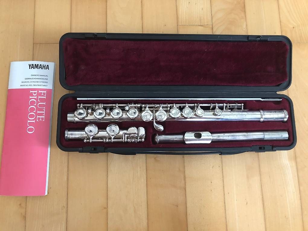 Instruments de musique: Yamaha Querflöte 221SII – D'occasion à Triengen par Steffchen7