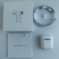 Original Apple AirPods 2 Kopfhörer Wireless Lightning Kabel