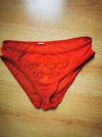 Rote Damen Unterhose mit Spitze, Grösse s neuwertig!