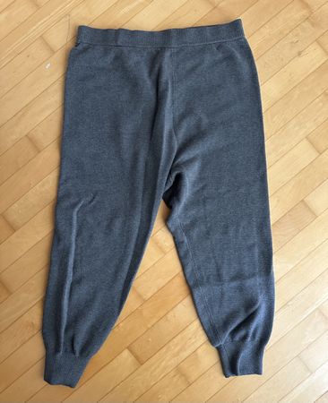 Graue Strickhose von H&M Mama