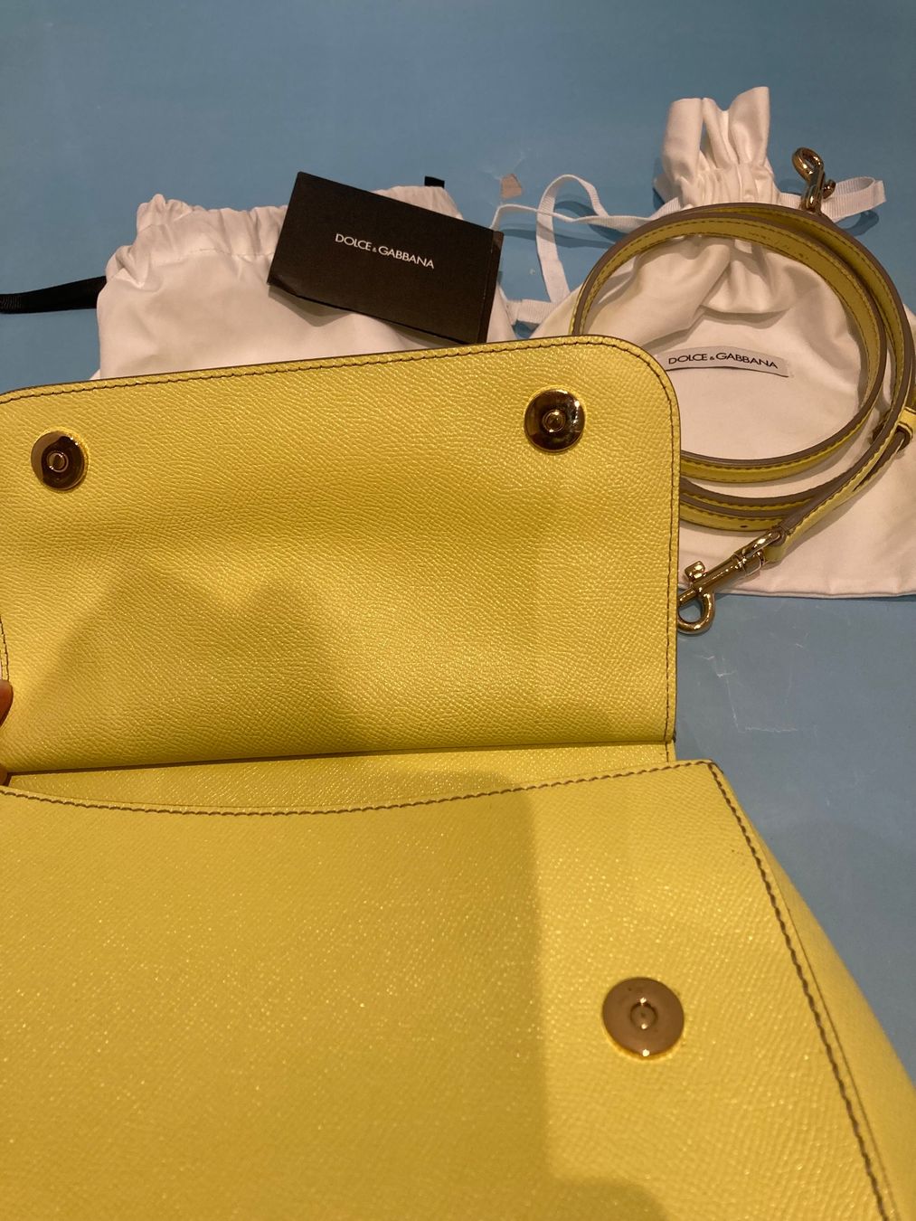 Dolce & Gabbana Borse da donna: Dolce & Gabbana Sicily Dauphine – Usato da Paradiso venduto da Kayakara 2