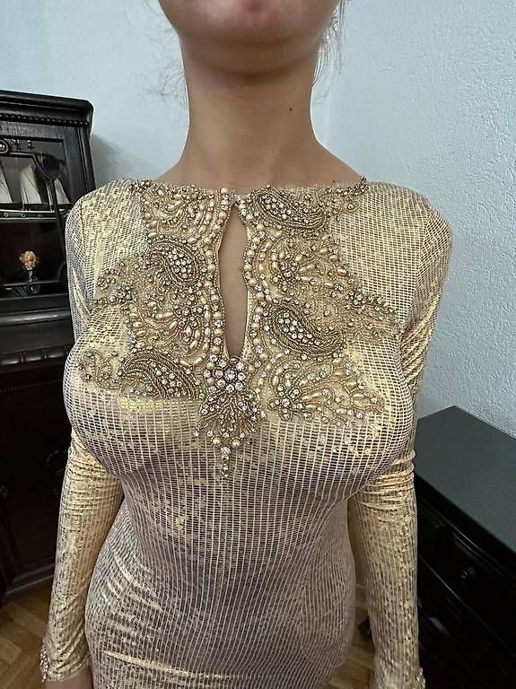 Kleider: abendkleid – Gebraucht aus Grosshöchstetten von Qenko