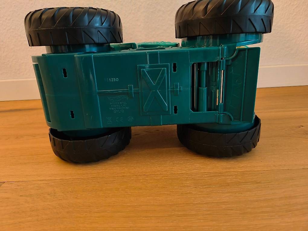 Hot Wheels Spielzeuge: Hot Wheels Monster Truck - Auto Chompin' Mega-Wrex – Gebraucht aus Steinhausen von surfero 4
