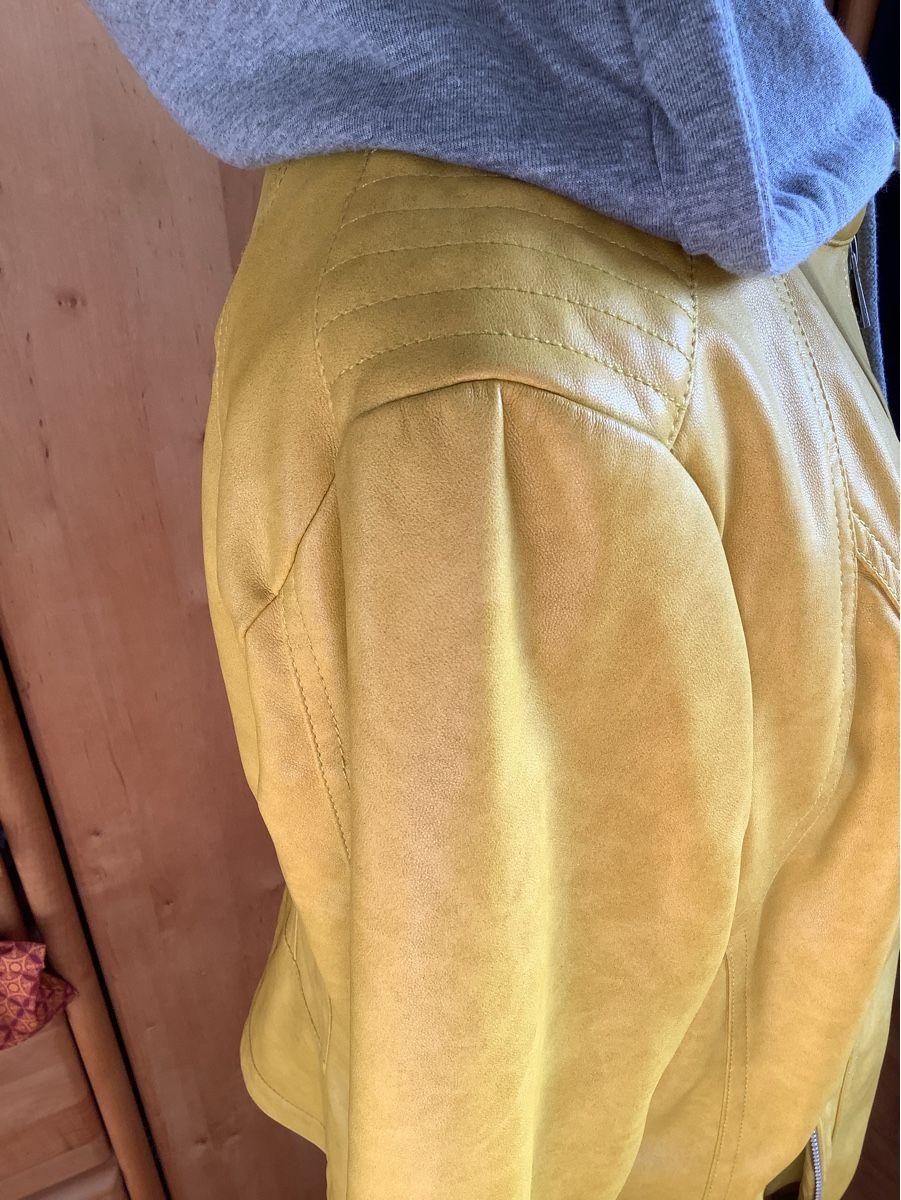 Jacken: Jacke – Gebraucht aus Ennetbaden von Valli4 3