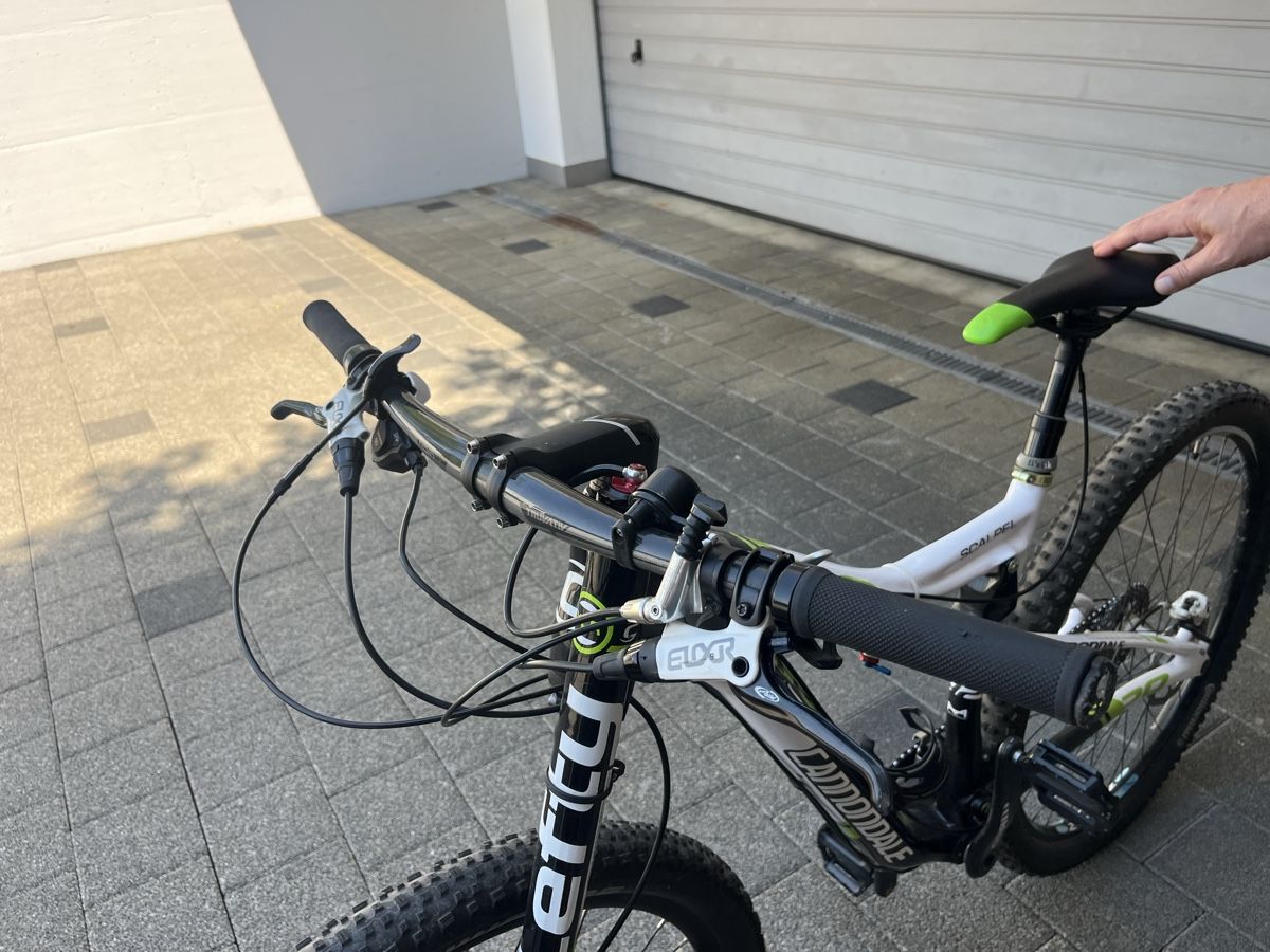 Cannondale Biciclette: Cannondale Scalpel Fully (Grösse L) – Usato da Rain venduto da Ann_tl8m 4