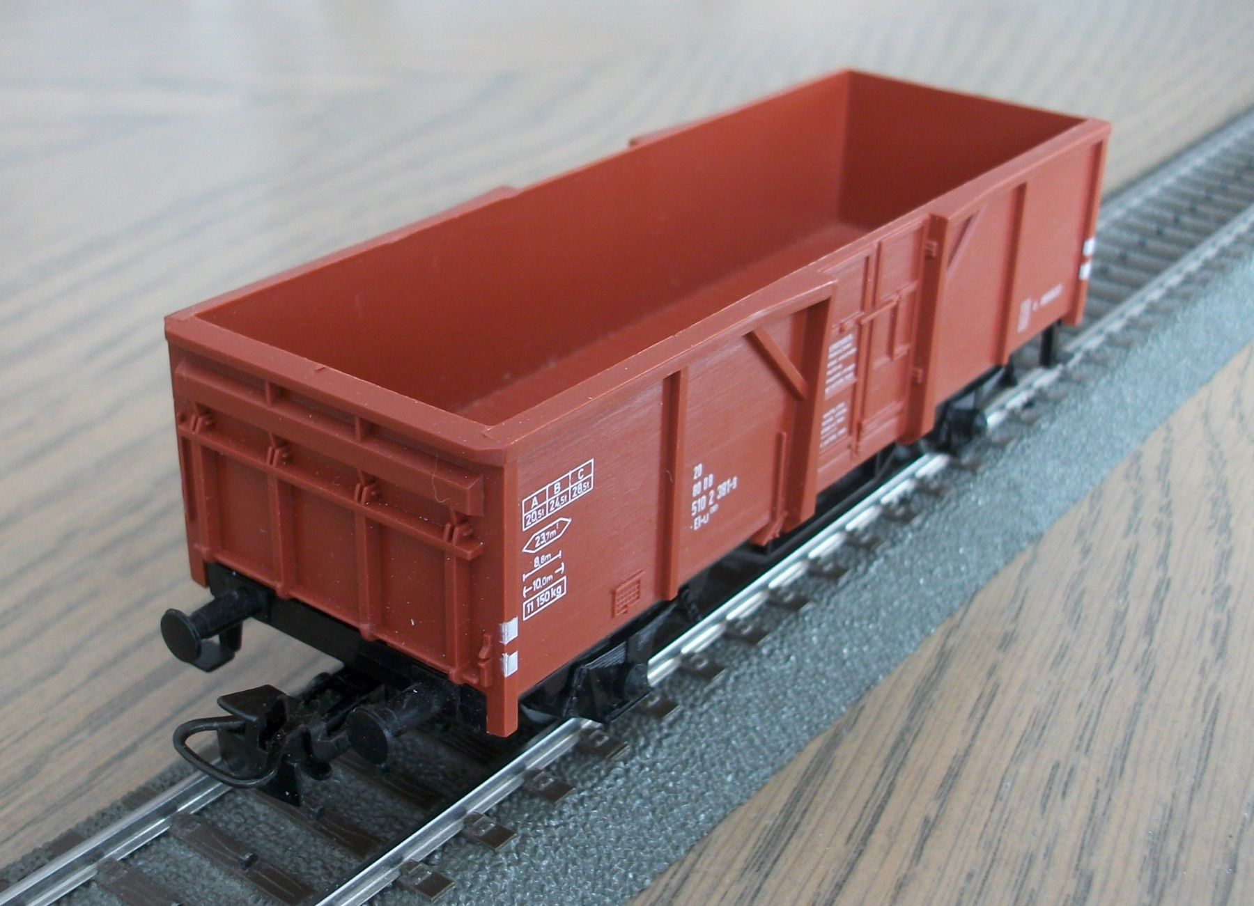 Märklin Modelleisenbahnen: brauner Hochbordwagen der DB; fabrikneu – Neu (gemäss Beschreibung) aus St. Moritz von Manu7500 2
