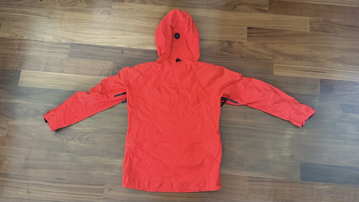 Peak Performance Giacche: Peak Performance Alpine Gore-Tex 3L (shell) ski jacket – Nuovo (secondo la descrizione) da Bottmingen venduto da Vageek 1