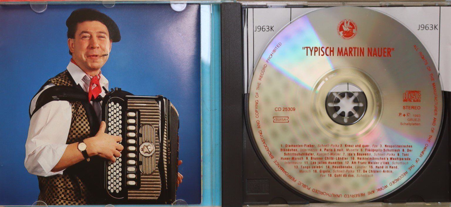 CDs: Martin Nauer -Typisch – Gebraucht aus Luzern von CONTENTI 1