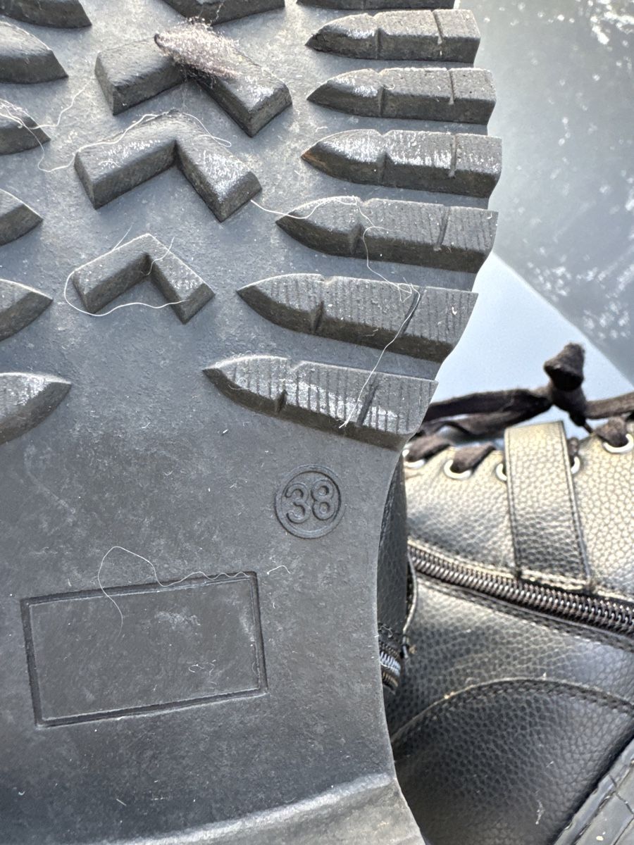 Scarpe da donna: Stiefeletten (38) – Usato da Vezia venduto da sidu03 5