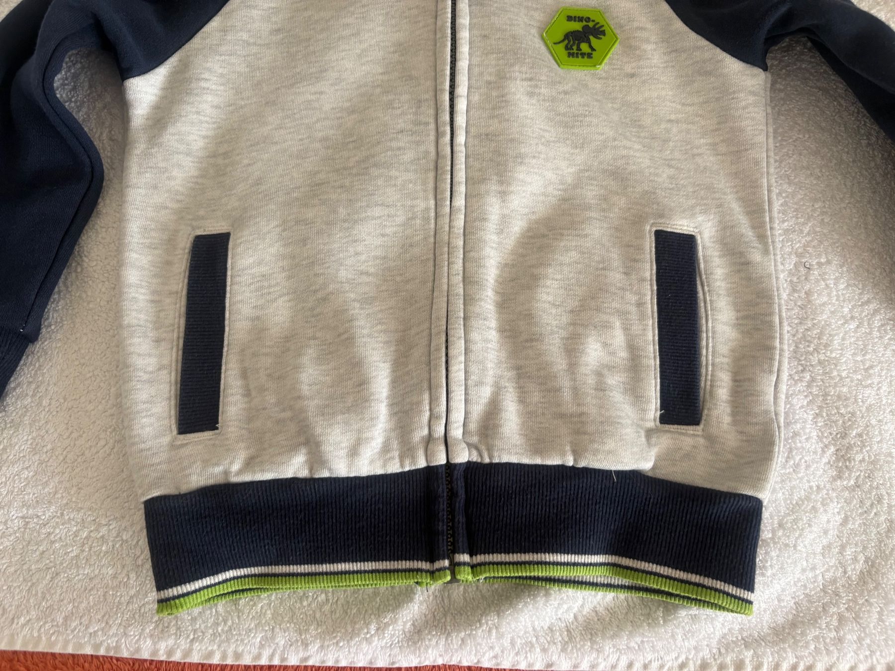 C&A Maglioni & Felpe: Pullover Jacke gr 104 Blau – Usato da Biel-Bienne venduto da Roserosse13 3
