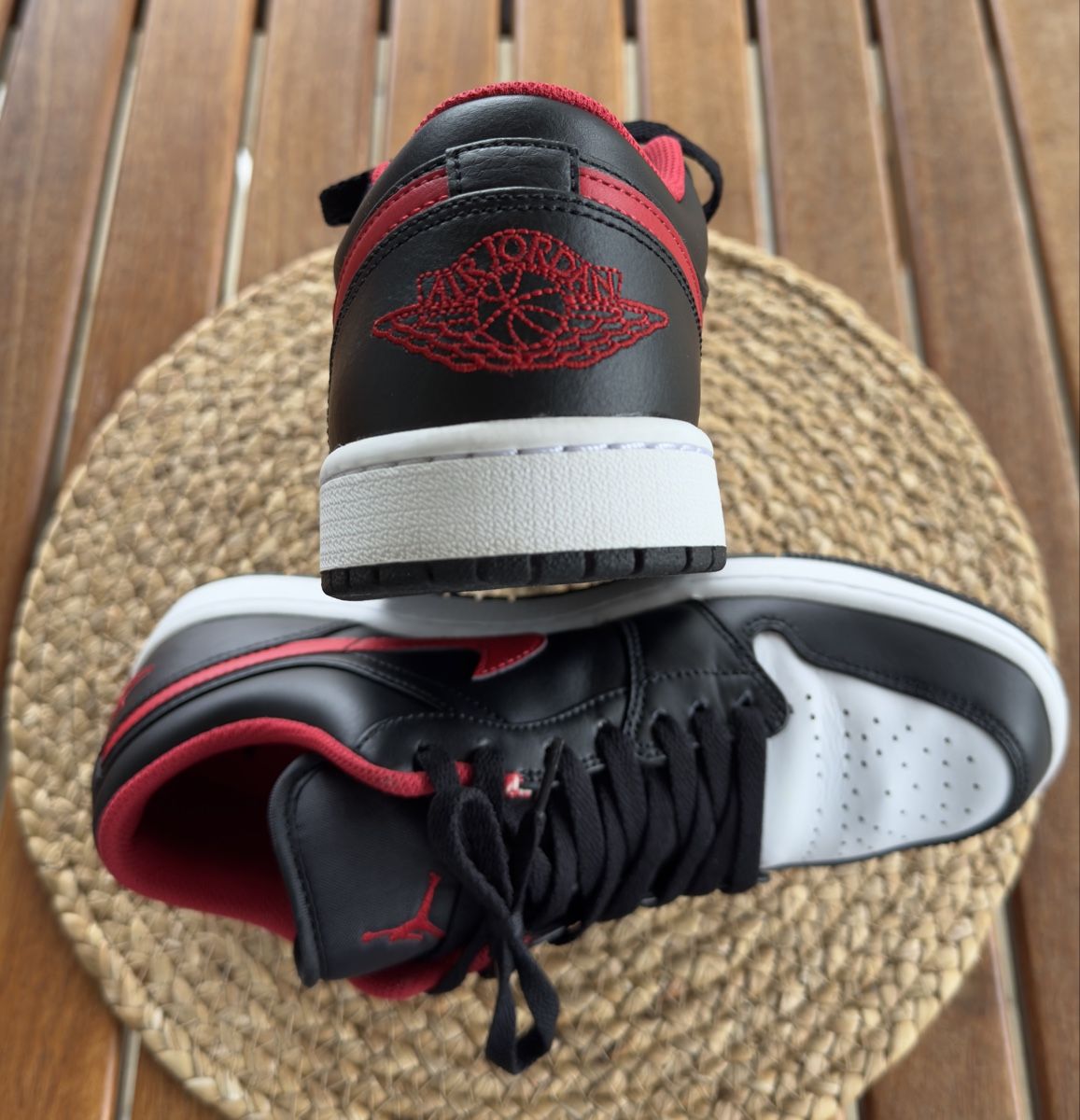 Jordan Scarpe da uomo: Air Jordan 1 Low "White Toe" – Nuovo (secondo la descrizione) da Adliswil venduto da gel_py8l 2