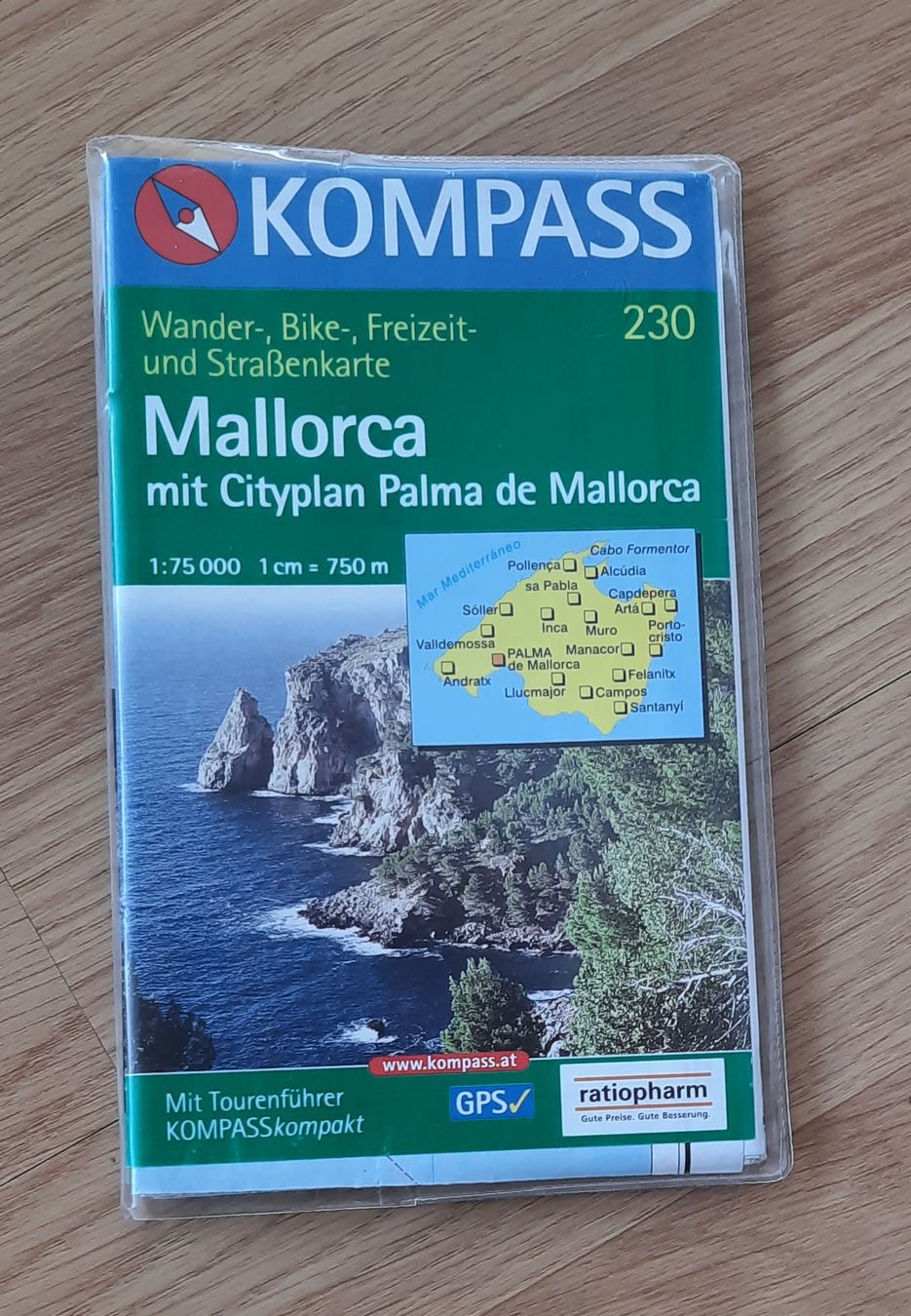 Cartine & Atlanti: Mallorca Kompass Wanderkarte  – Usato da BRUNNEN venduto da Sole21