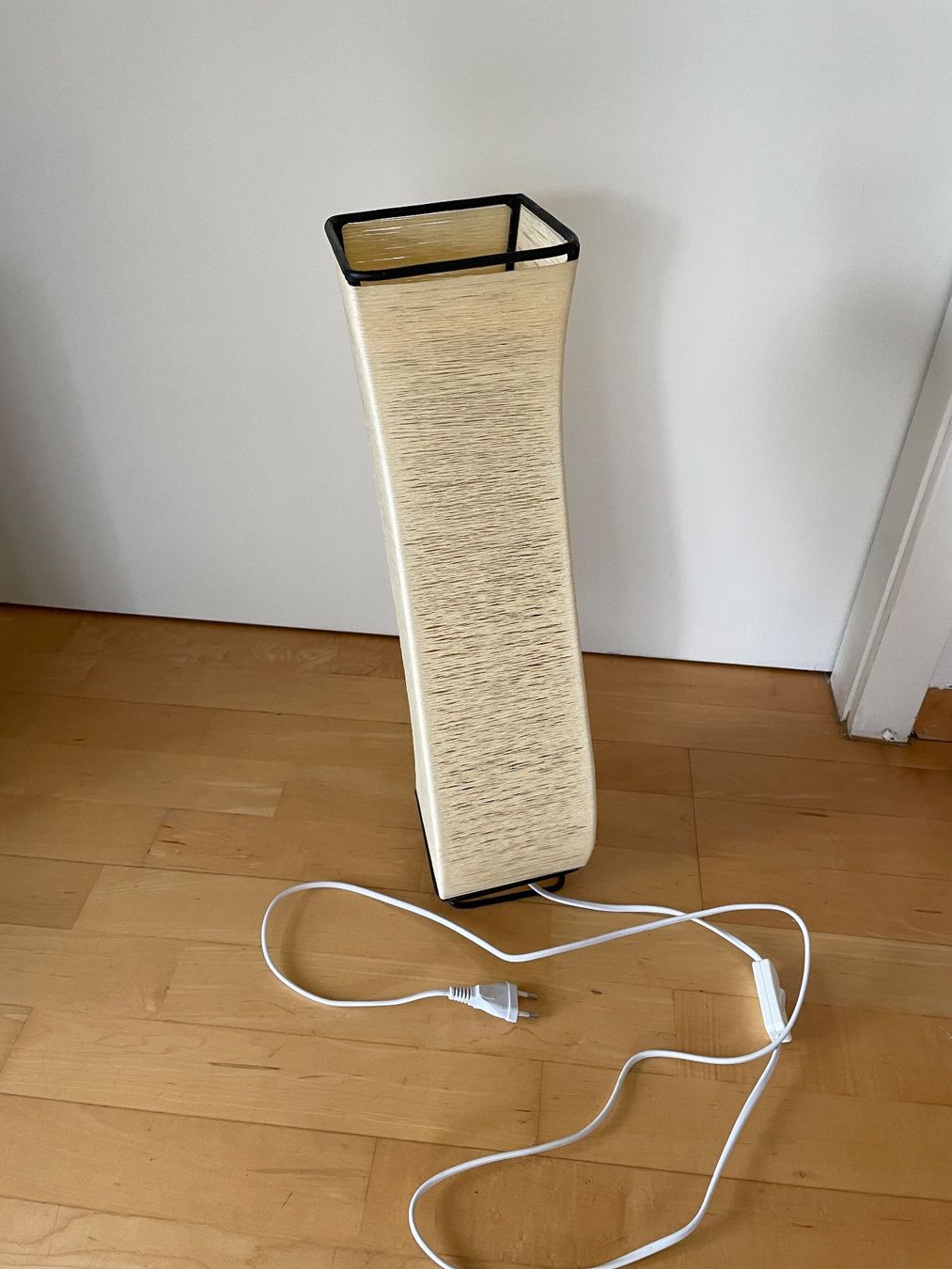 Lampade: Dekorative Tischleuchte gross – Usato da Weinfelden venduto da Jessy831 4