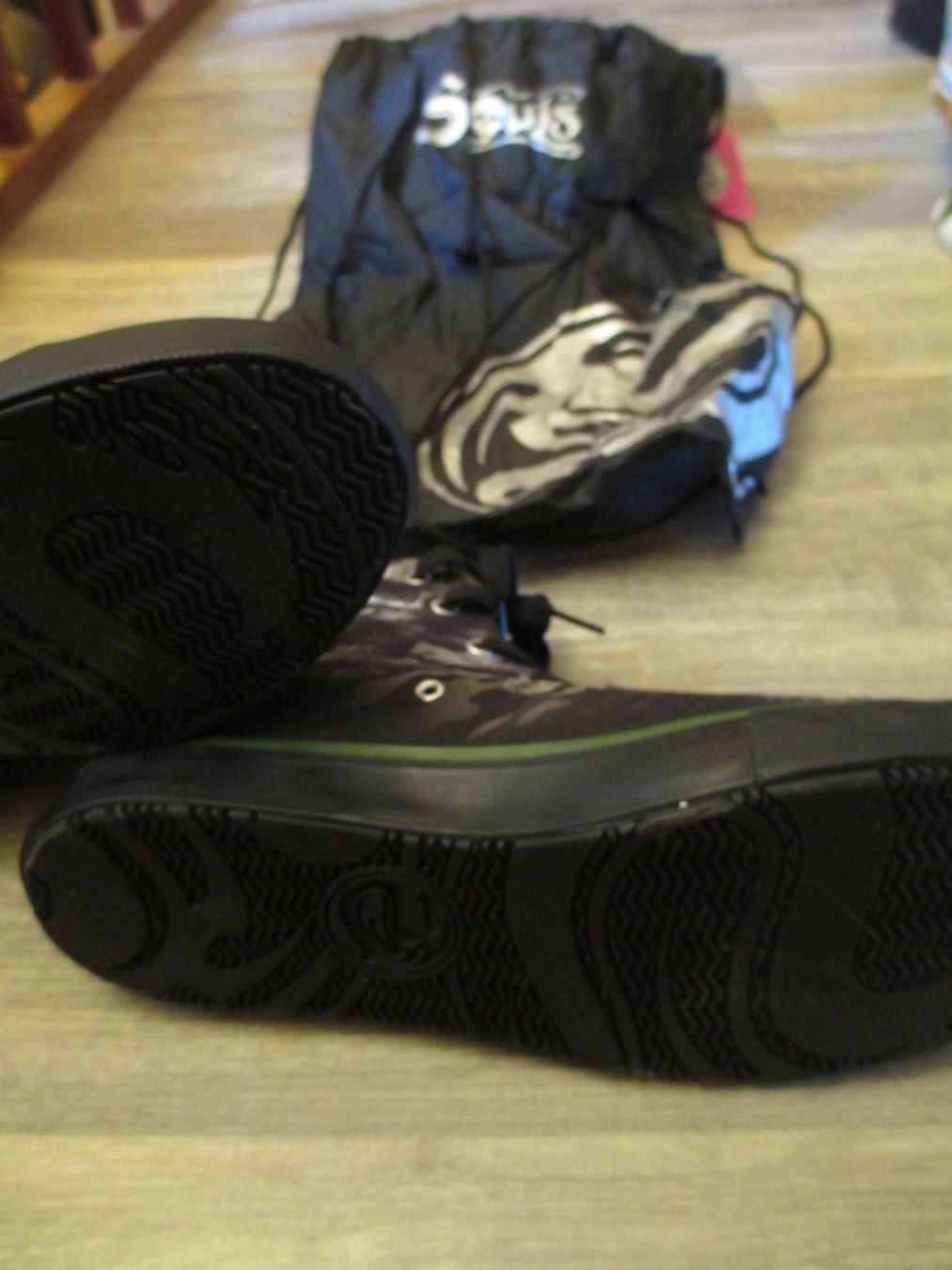 Scarpe da uomo: Sneakers Soul Skull Gr. 46 – Nuovo e nell'imballaggio originale da La Heutte venduto da franco029 3