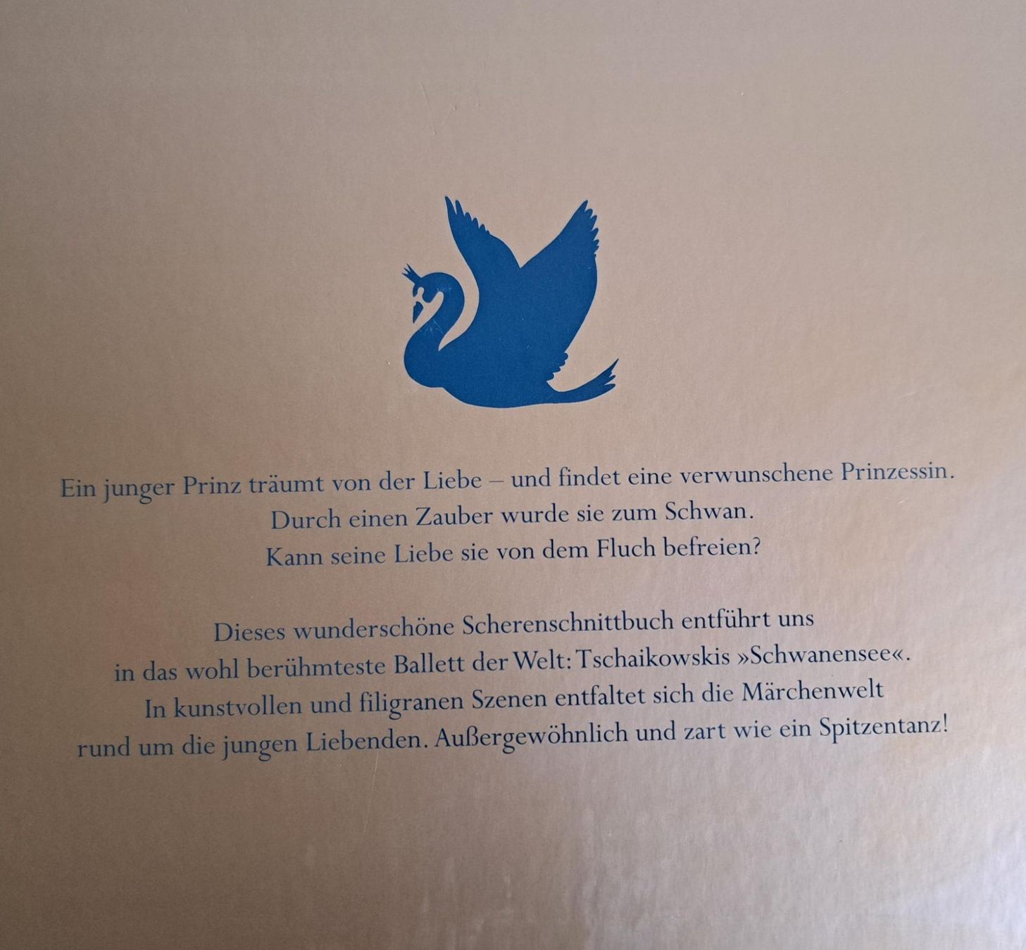 Libri: wunderschönes Scherenschnittbuch Tschaikowskis "Schwanensee" – Usato da Basel venduto da Patiscat 7