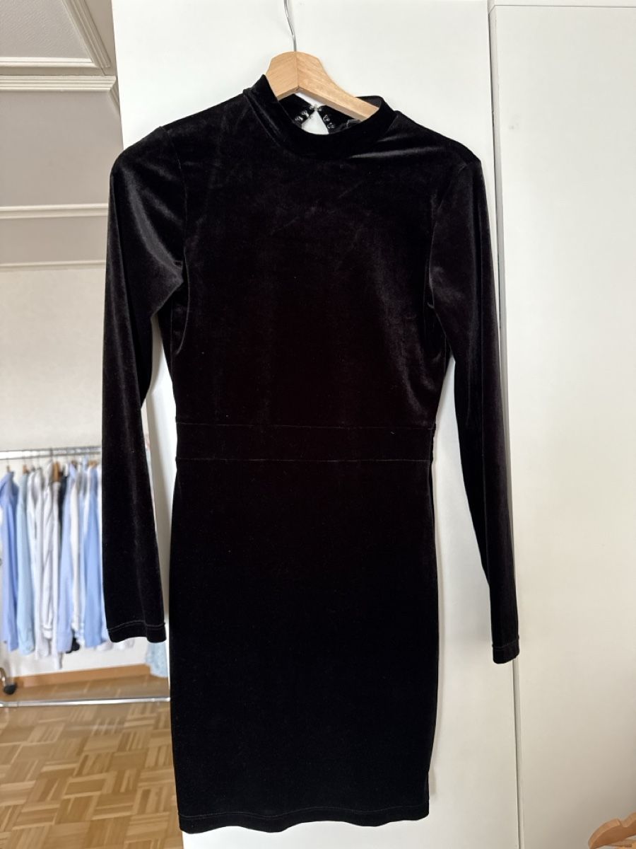H&M Kleider: H&m kleider – Gebraucht aus Biglen von goz_h8dv