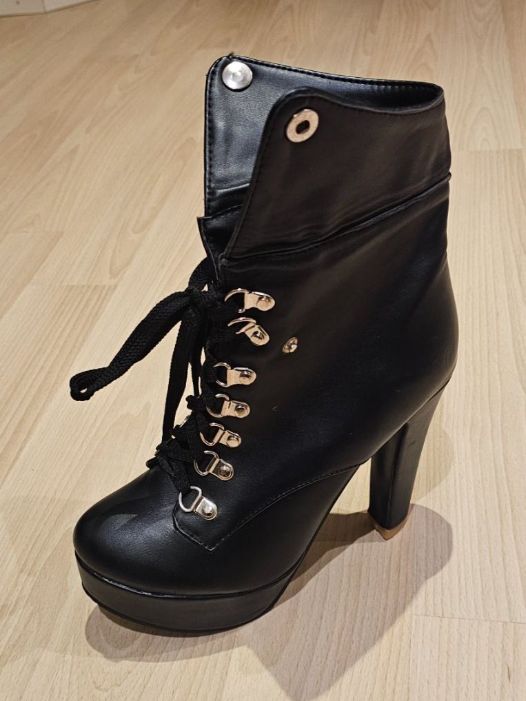 Scarpe da donna: Damen- Stiefeletten mit hohem Absatz – Nuovo (secondo la descrizione) da Fehraltorf venduto da Sumin 3