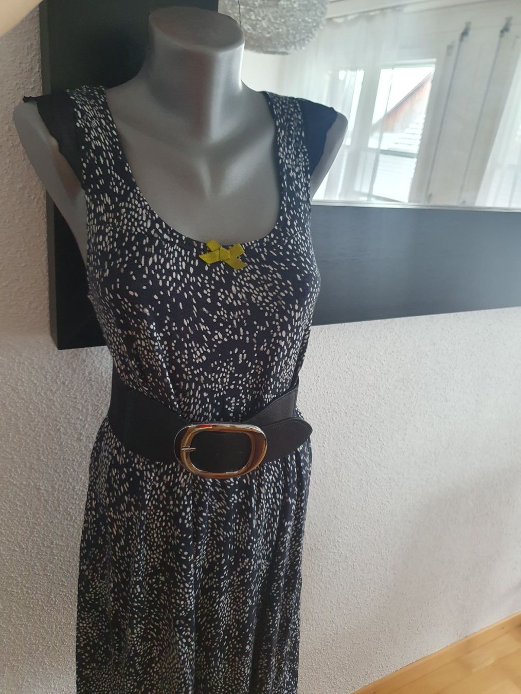 Kleider: Vera Wang Kleid – Gebraucht aus Kriessern von Bugggyyy 2