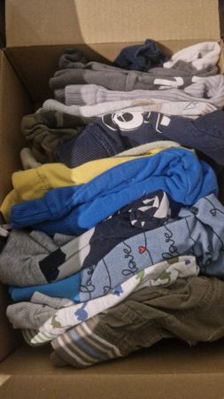 12 hosen für Jungen Grösse 68/74