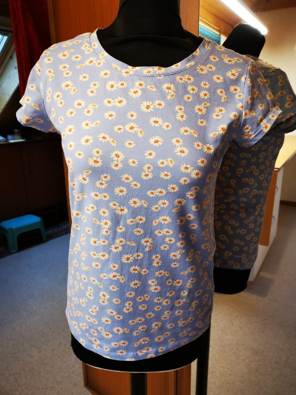 T-shirt: T-Shirt Clockhouse – Usato da Seuzach venduto da NaehdesignMirjam