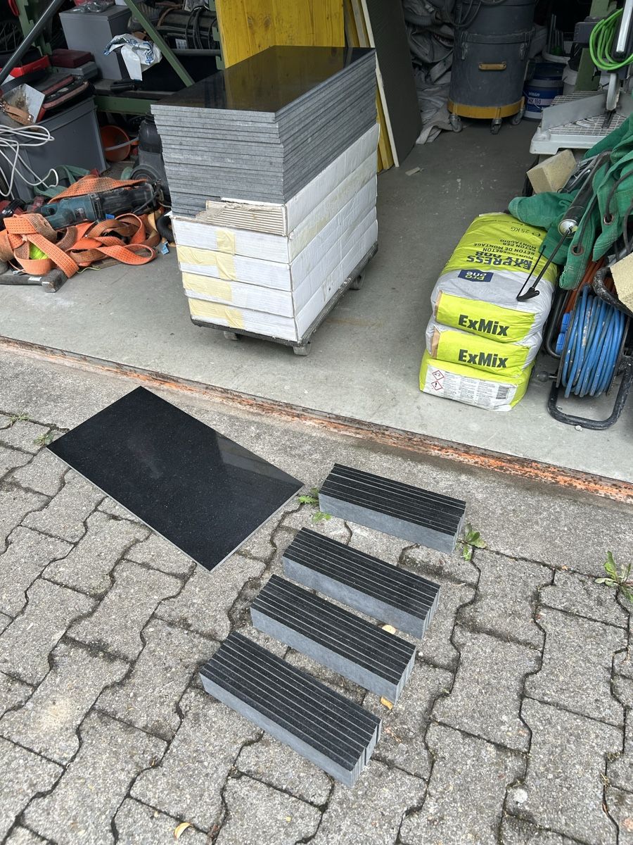 Servierplatten: Granitplatten Nero Assoluto Hochglanz poliert. – Neu (gemäss Beschreibung) aus Dänikon ZH von Landyherby 3