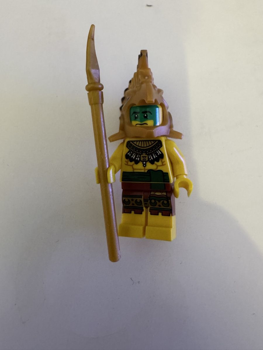 Lego Kit di costruzioni: Figurine LEGO guerrier Aztec Warrior – Usato da Lausanne venduto da Michel_Ozcan