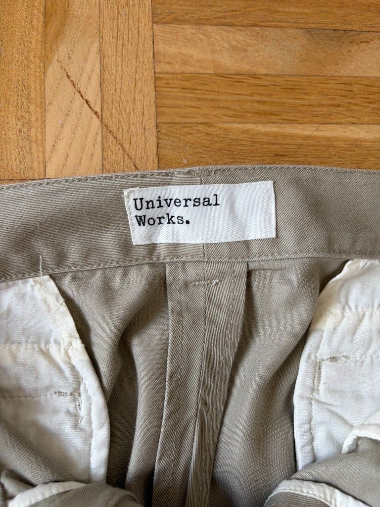 Pantalons: Universal Works Aston Pant Gr. 34 Khaki – D'occasion à Zürich par kaugaug 2