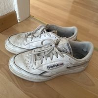 Reebok Sneakers