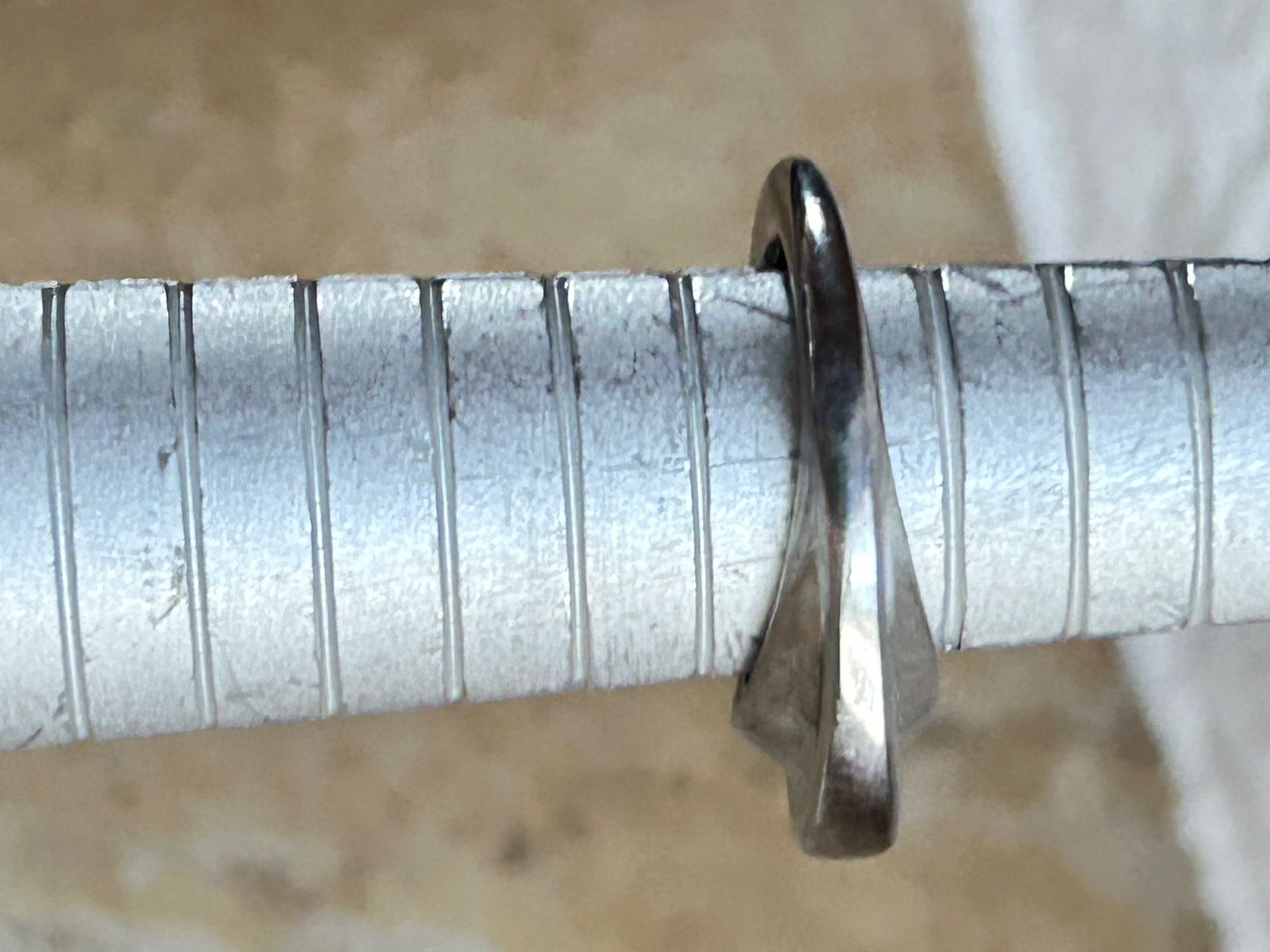 Anelli: Schicker Damenring mit Stein, Edelstahl, Gr. 57/18 – Usato da Laufen venduto da Bellebellezza 9