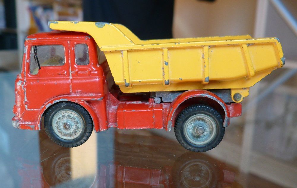 Kipplaster von Toys Kaufen auf Ricardo