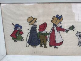 Antikes gesticktes Bild für das Kinderzimmer, gerahmt.