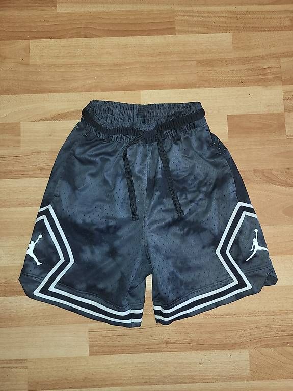 Pantaloni: original Jordan Shorts Grösse S – Usato da Pfungen venduto da meierda89