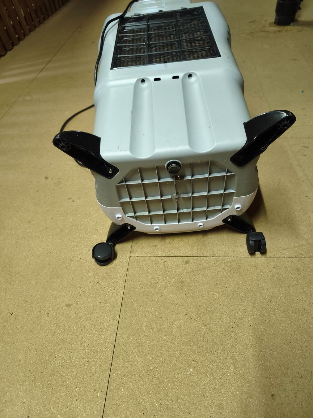 Ventilateurs: Luftkühler Verdunstung +Ionisator mit timer – D'occasion à Zuerich par Ajackpot 7