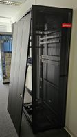Lenovo 42U Rack gebraucht aus Büroräumung
