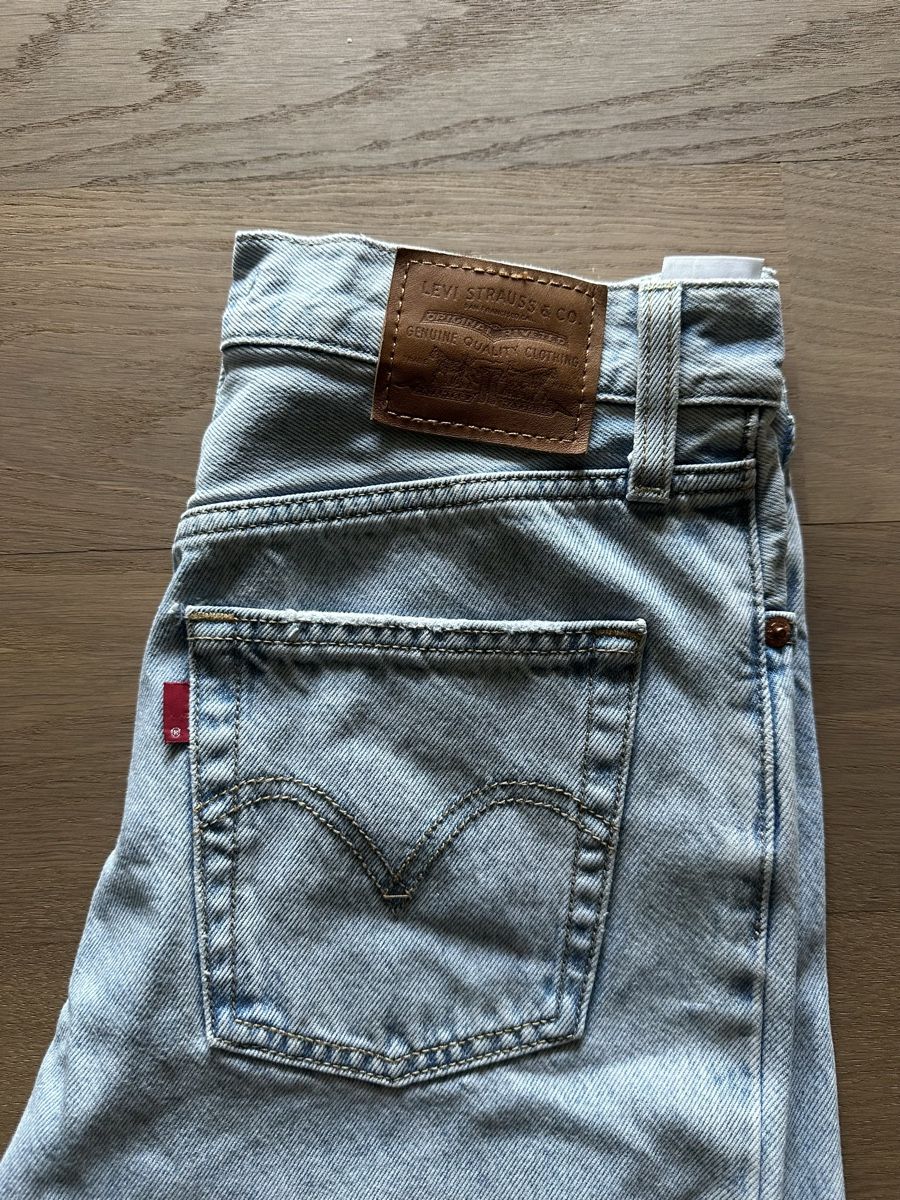 Levi's Jeans: Levi's Jeans – D'occasion à Kloten par niinaa.5 1