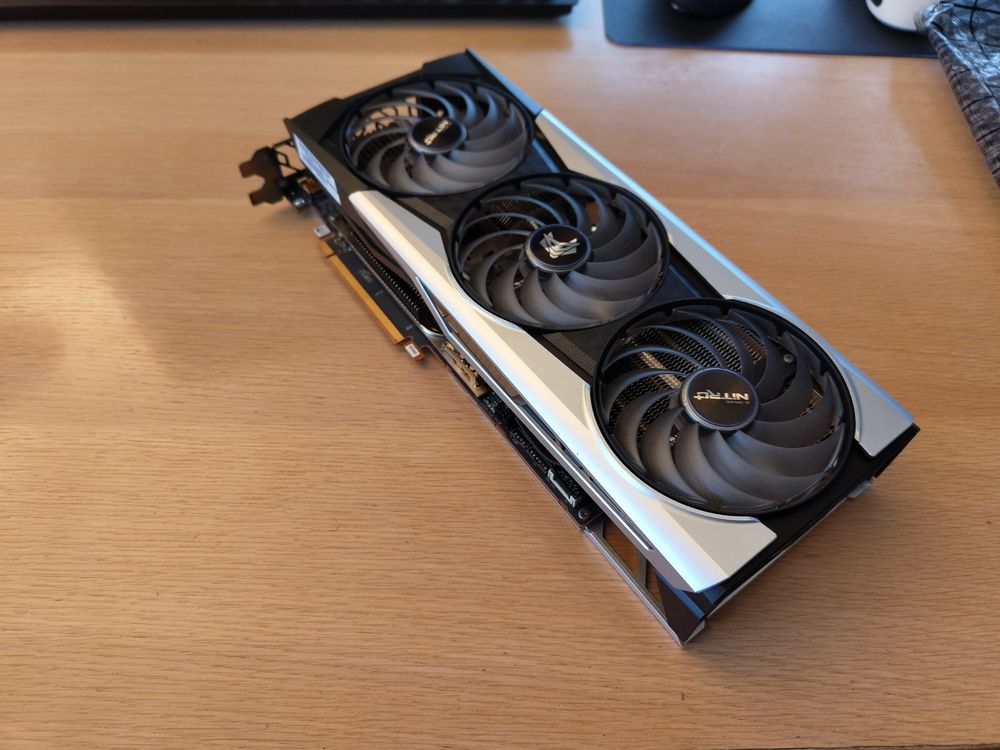 Sapphire Nitro+ AMD Radeon RX 6900 XT SE (Gebraucht) in Turbenthal für ...