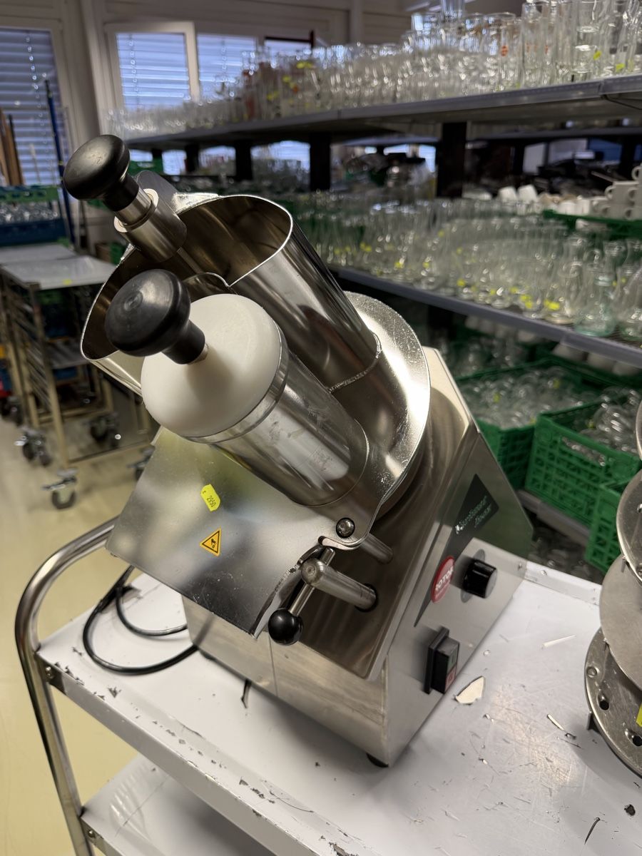 Elettrodomestici da cucina: Rotor Gemüseschneider  RG12  – Usato da Niederwangen BE venduto da HasGastrobedarf 3