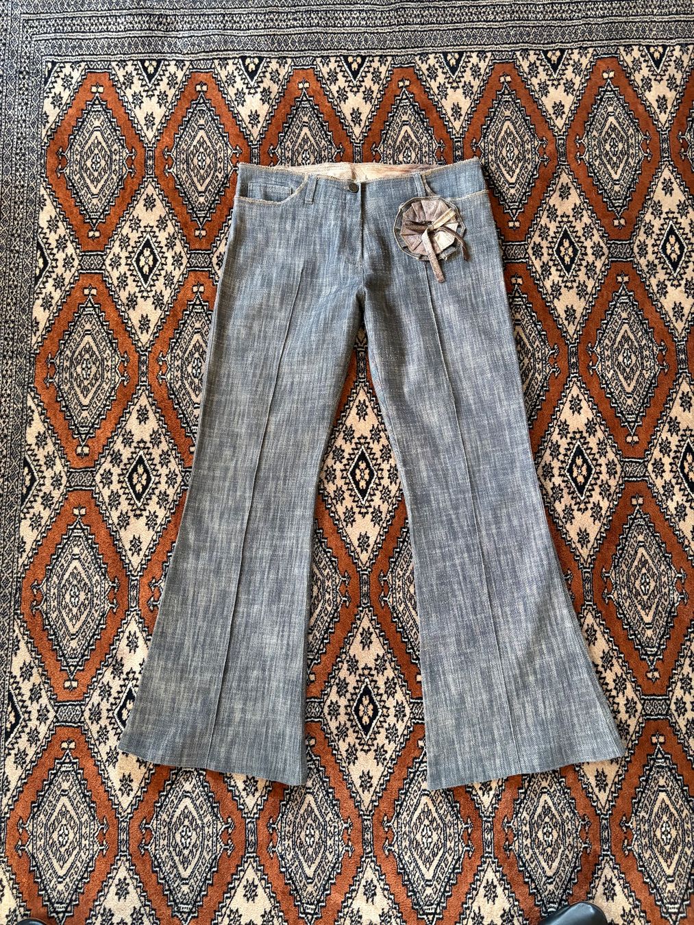 Pantaloni: VINTAGE Hose mit Kamelia / Stil  Britney Spears – Usato da Interlaken venduto da Bona55 6