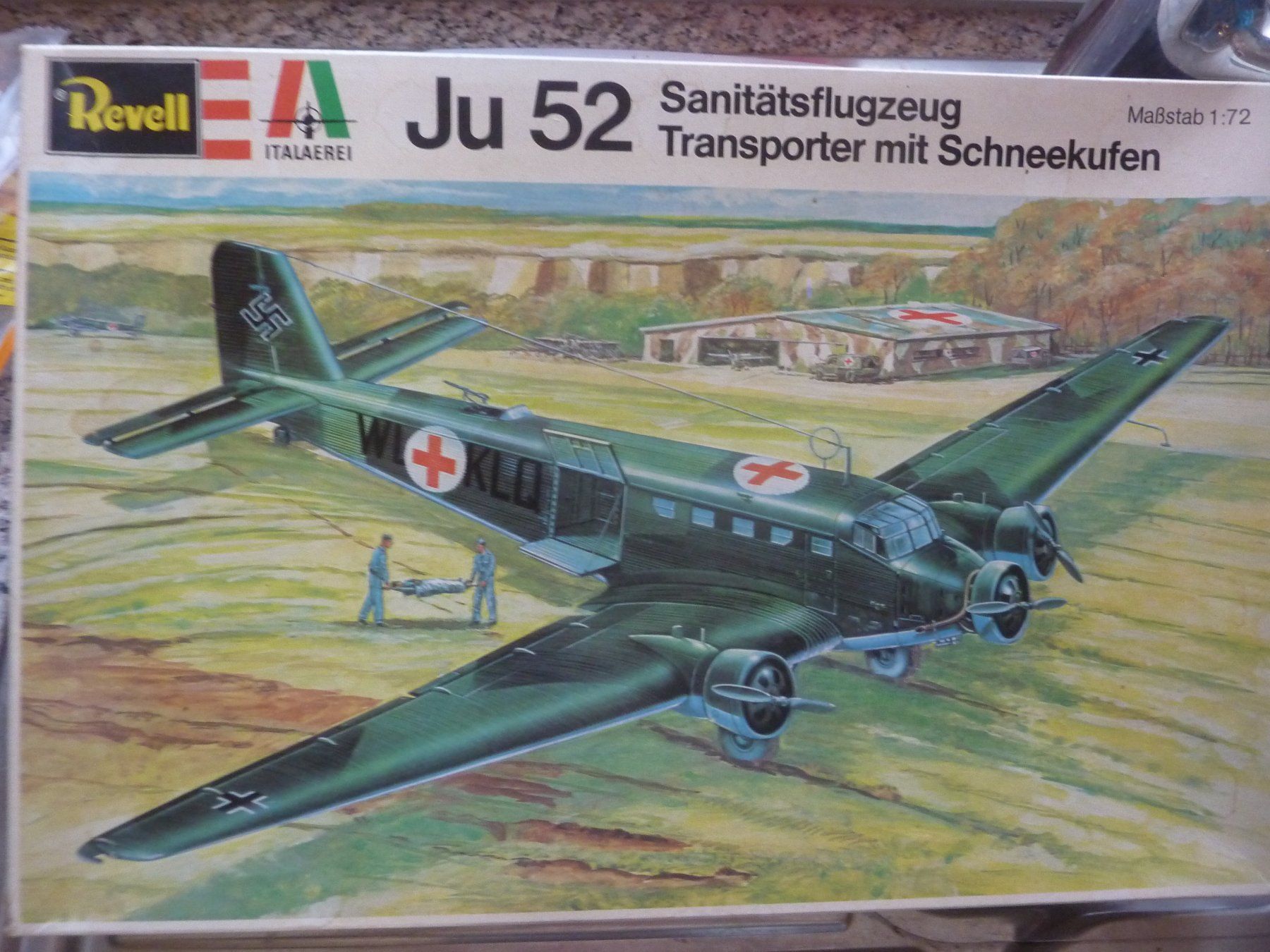 Italeri Kit di modellismo & Modellini statici: JU-52 – Nuovo e nell'imballaggio originale da Balsthal venduto da bouteliee