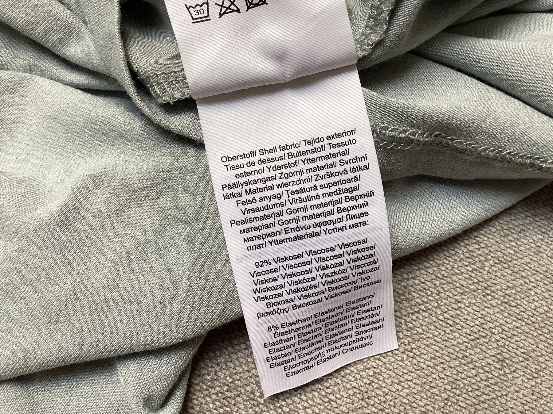 Comma Camicette: Comma Bluse schönes, gepflegtes Langarmshirt mint Gr. 42 – Usato da Homberg b. Thun venduto da Homata 4