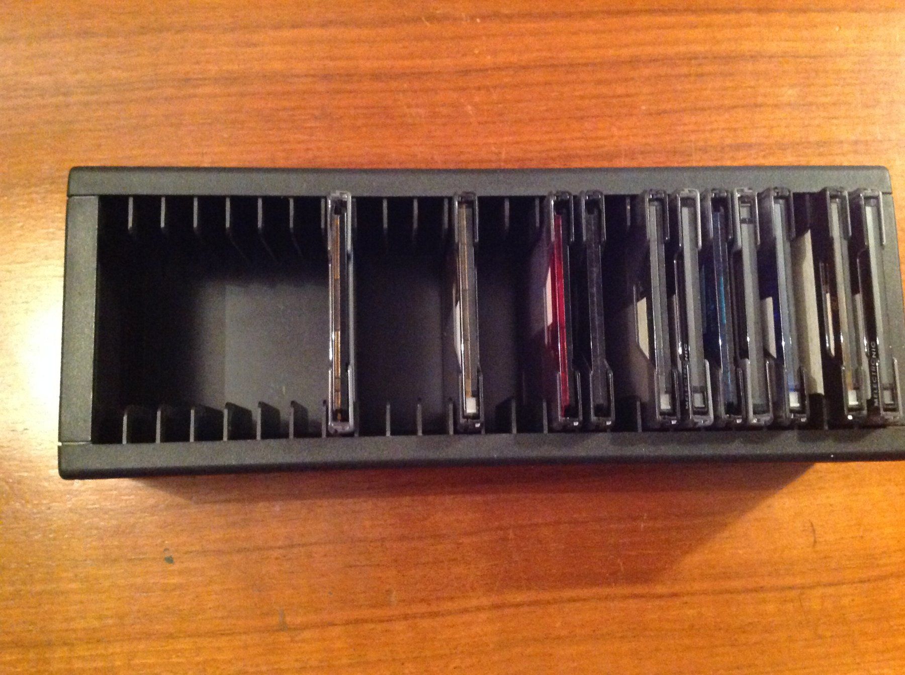 Sony Minidisques: box de rangement pour minidisc – D'occasion à Vuiteboeuf par broticaire 2