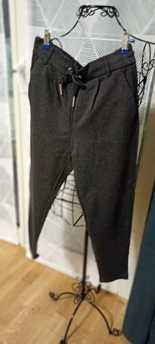 Only Hosen: hose von Only gr s – Gebraucht aus zürich von janjaz