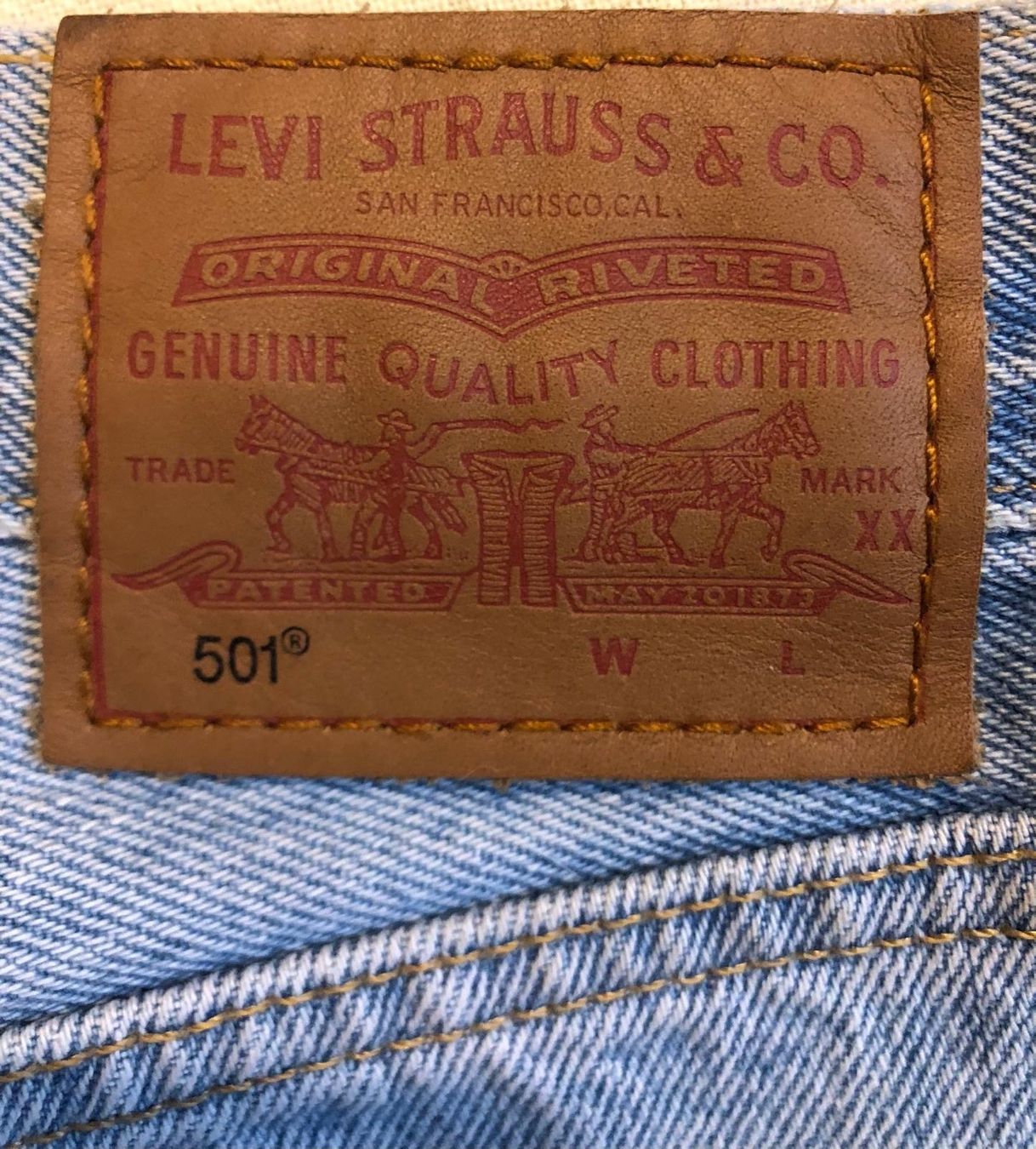 Levi's Jeans: Levi's Jeans 501 hell – D'occasion à Biel/Bienne par Idefix67 4